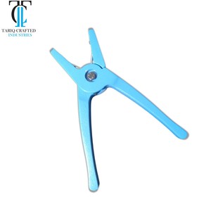Applicateur d'étiquettes d'identification pour bétail vétérinaire, pince en acier inoxydable, TARIQ CRAFTED INDUSTRIES - Product Image 2