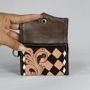 Tarjetero de Cuero Genuino Hecho a Mano con Grabado Geométrico, Cierre Abierto, Cartera Corta para Mujer, Estilo Indio, Cartera Portátil de Moda - Product Image 4