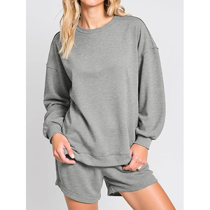 Ensemble de survêtement décontracté deux pièces pour femme 2026 : sweat-shirt et short de sport, tenue d'hiver assortie pour femme - Product Image 1
