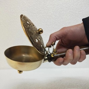 Brûleur à Bakhoor en laiton avec poignée en bois, taille personnalisée, design moderne, brûleur à Oud, brûleur à encens pour hôtel et restaurant - Product Image 6