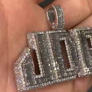 Meilleures ventes : Pendentif lettre personnalisé en argent 925, classique, rond, avec diamants Moissanite taille baguette mélangée, et bague initiale - Product Image 3