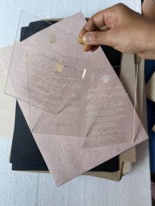 Invitaciones de Boda Acrílicas con Diseños Elegantes, Impresión Personalizada, Acabado de Lujo y Suministro a Granel para Exportación Mundial - Product Image 4