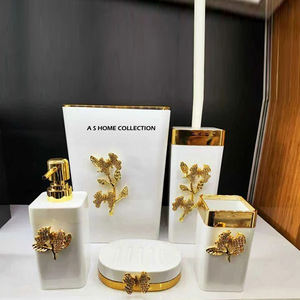 Ensemble de salle de bain moderne, écologique, élégant, luxueux et abordable en bois, six pièces, bois poli brillant, accessoires pour la maison - Product Image 2