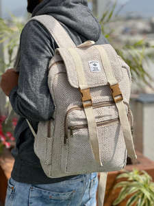 Nouveau design de sacoche pour ordinateur portable en chanvre sac à dos durable nouveauté jute avec matériau en coton sac à dos de voyage unisexe à usages multiples - Product Image 5