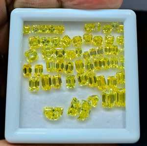 เพชร CVD สีเหลืองสดใสทรงหลวม ขนาด 0.50-1.00 กะรัต มม. คุณภาพ VVS2 รับรองโดย IGI ทรง Asscher และทรง Emerald เพชรเพาะเลี้ยงในห้องปฏิบัติการสำหรับเครื่องประดับ - Product Image 1