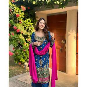 Conjunto de Ropa de Diseño Indio y Pakistaní para Fiestas, Top, Pantalón y Dupatta - Product Image 4