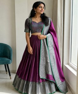 Lehenga Choli de Seda Tejida de Diseño con Dupatta, Talla Única, para Bodas, Ropa Tradicional Étnica para Mujer 85244 ST 228- Bhagyalaxmi - Product Image 1