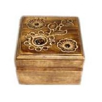 Nouveau design 2025 Supports à gâteaux en bois carrés modernes écologiques personnalisables, article décoratif pour la maison, cadeau indien