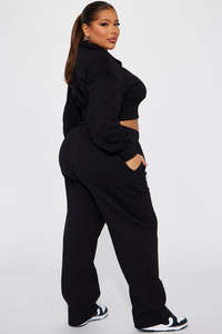 Conjunto de Sudadera con Capucha y Pantalones Acampanados con Pedrería para Mujer, Estilo Acid Wash - Product Image 4