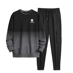 Conjunto Deportivo para Hombre, Diseño Slim Fit, Nuevo Diseño Personalizado, de Alta Calidad, Moderno - Product Image 1