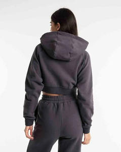 Ensemble de survêtement deux pièces pour femme, tissu doux, tenue de sport confortable, style streetwear décontracté et vente en ligne - Product Image 4