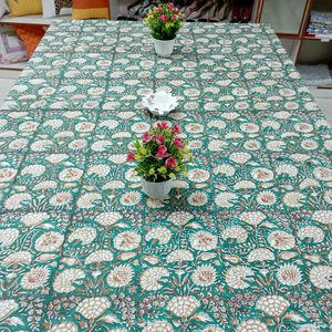 Mantel de Picnic Ecológico de Algodón con Estampado a Mano, Diseño Floral Verde y Blanco, para Eventos, Hogar y Hotel - Product Image 1
