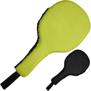 Nouvelle conception de raquette de taekwondo en cuir et XPE, légère, incassable, équipement de frappe et de coup de poing, karaté, raquette personnalisable - Product Image 1