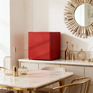 Mini réfrigérateur de bureau rouge compact, petit mini congélateur - Product Image 1