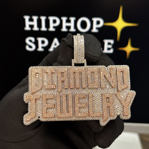 Joyería de Lujo Hip Hop Unisex para Uso Diario, con Diamantes Personalizados de 3.30 Pulgadas, Plata de Ley 925, Chapado en Oro de 18K y Moissanita - Product Image 1