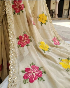 Sari indien traditionnel en soie, rayonne et viscose, tissu léger et transparent pour mariage - Product Image 3