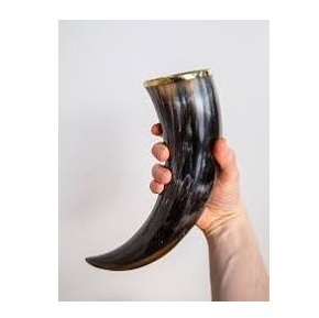 Mug à boire en corne de vache écologique de haute qualité, style animal, taille et logo personnalisables, Inde - Product Image 4