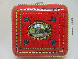 Sac à main en mosaïque de pierre rouge fait main Lowellcraft.com pour mariages et soirées, motif en résine et laiton BRC06138 - Product Image 2