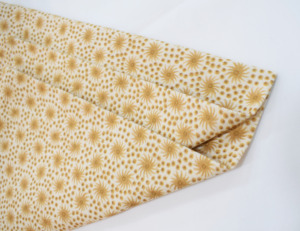 Hermosa Servilleta Reutilizable Hecha a Mano de Lino con Patrón Impreso, Cuadrada de 45x45cm, Estilo Moderno para Mesa de Comedor, Bodas y Fiestas - Product Image 1