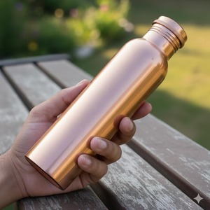 High Quality Eco Friendly Hammered Design <b>Copper</b> Water <b>Bottle</b> with Rubber-Sealed Trending High Insulated Stylish Lid Accessory - Product Image 4