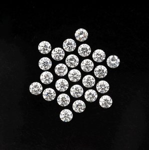 Diamant de culture, 2,2 mm, taille brillant rond, pureté VVS - VS, couleur blanche E - F, pour la création de bijoux et de bagues sur mesure - Product Image 3