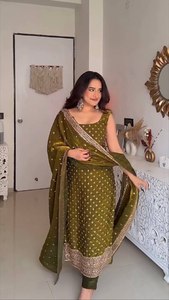 <b>Green</b> <b>Silk</b> Salwar Kameez With Embroidered Dupatta Traditional Indian Wedding Wear For Women Ankle-Length Regular Fit - Product Image 1