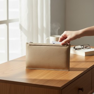 Pochette élégante beige en PU Elion avec logo, pour usage quotidien, fermeture éclair et bouton, 8 pouces, toutes saisons - Product Image 5
