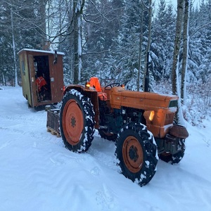 Tracteur agricole Fiat d'occasion à livraison rapide, 8001-10000 heures de fonctionnement, poids 600 kg, robuste, qualité supérieure - Product Image 3