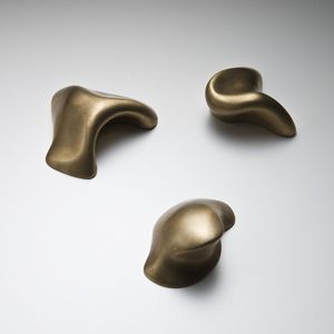 Perillas Decorativas Hechas a Mano de Latón Antiguo, Perillas de Latón Vintage para Gabinetes, Perillas de Latón de Lujo para Cajones y Muebles - Product Image 1