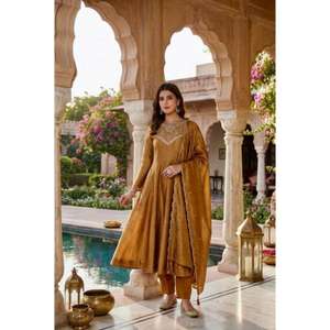 Zain Exports - Conjunto de Dos Piezas de Salwar Kameez, Tela de Seda Vichitra con Detalles Bordados, Ropa Casual para Fiesta, para Mujer, Todas las Temporadas - Product Image 1