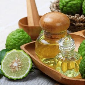 Bergamot <b>Essential</b> <b>Oil</b> for Shampoo Conditioner Hair Serum and Professional Hair Care Formulations at Wholesale Price - Product Image 1
