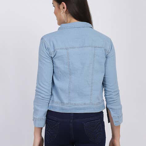 Chaqueta Acolchada de Algodón para Mujer con Logotipo Bordado Personalizado, Transpirable y Ecológica, Cierre de un Solo Botón - Product Image 5