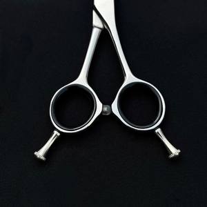 Tijeras de Peluquería Profesionales de Acero Inoxidable de 5.75 Pulgadas - Product Image 4
