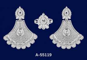 Pendientes Geométricos con Circonita, Chapados en Oro de 24K, Aleación de Zinc, Joyería Clásica para Mujer, A-55066 - Product Image 3