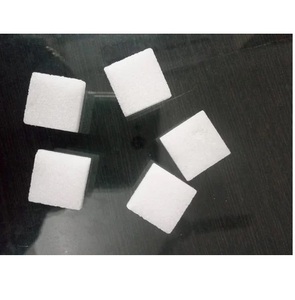 กากกำยานสี่เหลี่ยมยอดนิยมสำหรับพุจามงคล คริสตัลสีขาวพรีเมียม สร้างสั่นสะเทือนเชิงบวก ใช้ได้กับเค้กและสบู่ด้วย - Product Image 5