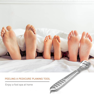 เครื่องกำจัดหนังด้านเท้าสแตนเลสเยอรมัน ใบมีดคมสองด้าน สำหรับมืออาชีพ - Product Image 2