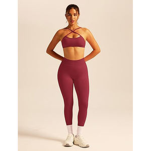 Conjunto de Yoga para Mujer, Bra Deportivo Antibacterial, Leggings de Cintura Alta, Secado Rápido, Absorbe la Humedad, Elástico en Cuatro Direcciones, Nailon y Spandex - Product Image 4