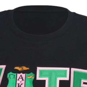 Camiseta de manga corta negra para mujer AKA con bordado de letras, top informal de algodón con ajuste relajado y gráfico para el día a día - Product Image 3