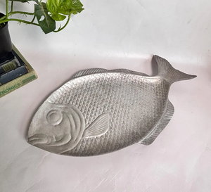 Hot Sale Aluminium Metal Polished Fish Serving Tray Decorative Platter Nautical Dish Scale Texture Coastal <b>Home</b> Decor Party - Product Image 1