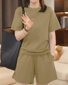 Women 2 Piece Shorts Set Solid Jersey Daily Wear T-Shirt and Utility Shorts Casual Summer Outfit OEM Custom Logo - Product Image 3