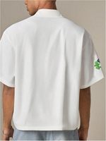 Casual herenoverhemd met lichte borduursels voor dagelijks comfort, ademend materiaal, eenvoudige patronen, dagelijkse mode, veelzijdig draagbaar, geschikt voor op kantoor