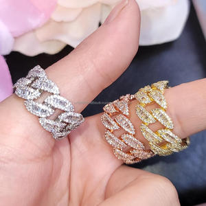Anillo de Plata de Ley 925 con Moissanita y Diamantes, Estilo Cadena Cubana, Tono Dorado, Joyería de Lujo para Compradores Mayoristas - Product Image 1