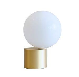 Lampe de table en laiton design élégant quantité en vrac lampe de décoration de luxe pour salon chambre hôtel chambre restaurant décor à la maison - Product Image 1