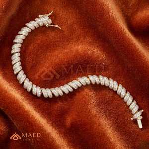 สร้อยข้อมือทองคำประดับมอสซาไนต์ ดีไซน์โซ่เส้นเล็ก แฟชั่นหรูหราสไตล์นิวยอร์ก ของขวัญสำหรับวันครบรอบ งานหมั้น งานเลี้ยง หรือใส่ได้ทุกวัน - Product Image 3