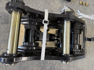 Acoplador de Enganche Rápido de Servicio Pesado para Excavadora Serie 80 de 50 mm - Product Image 4