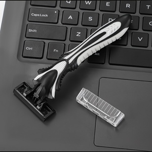 Maquinilla de Afeitar de Seguridad para Hombre Reutilizable Ecológica de Alta Calidad con 6 Cuchillas Reemplazables, sin Mango, de Acero Inoxidable Duradero, 15g - Product Image 5