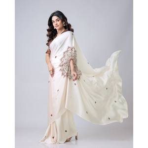 Main libre Tendance Prêt-à-porter Saree Robes élégantes pour femmes - Product Image 4
