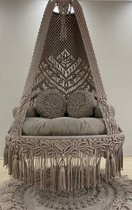 Balancelle suspendue en macramé en coton pour patio |   Balançoire pour adultes et enfants pour lire confortablement des livres |   Chaise en macramé pour intérieur - Product Image 1