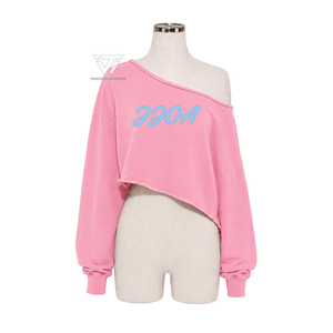 Venta al por Mayor de Productos Griegos Jack And Jill Of America Inc. Ropa para mujer Sudadera corta asimétrica con hombros descubiertos y bordados - Product Image 1