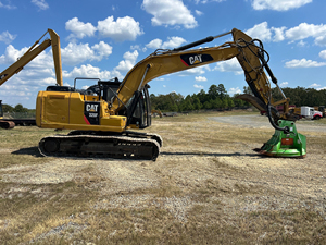 Excavadora de orugas 320F L 2023 con componentes de motor PLC y engranajes, peso operativo de 1000 toneladas, peso de la máquina de 25800 kg - ¡En venta con descuentos por volumen! - Product Image 6